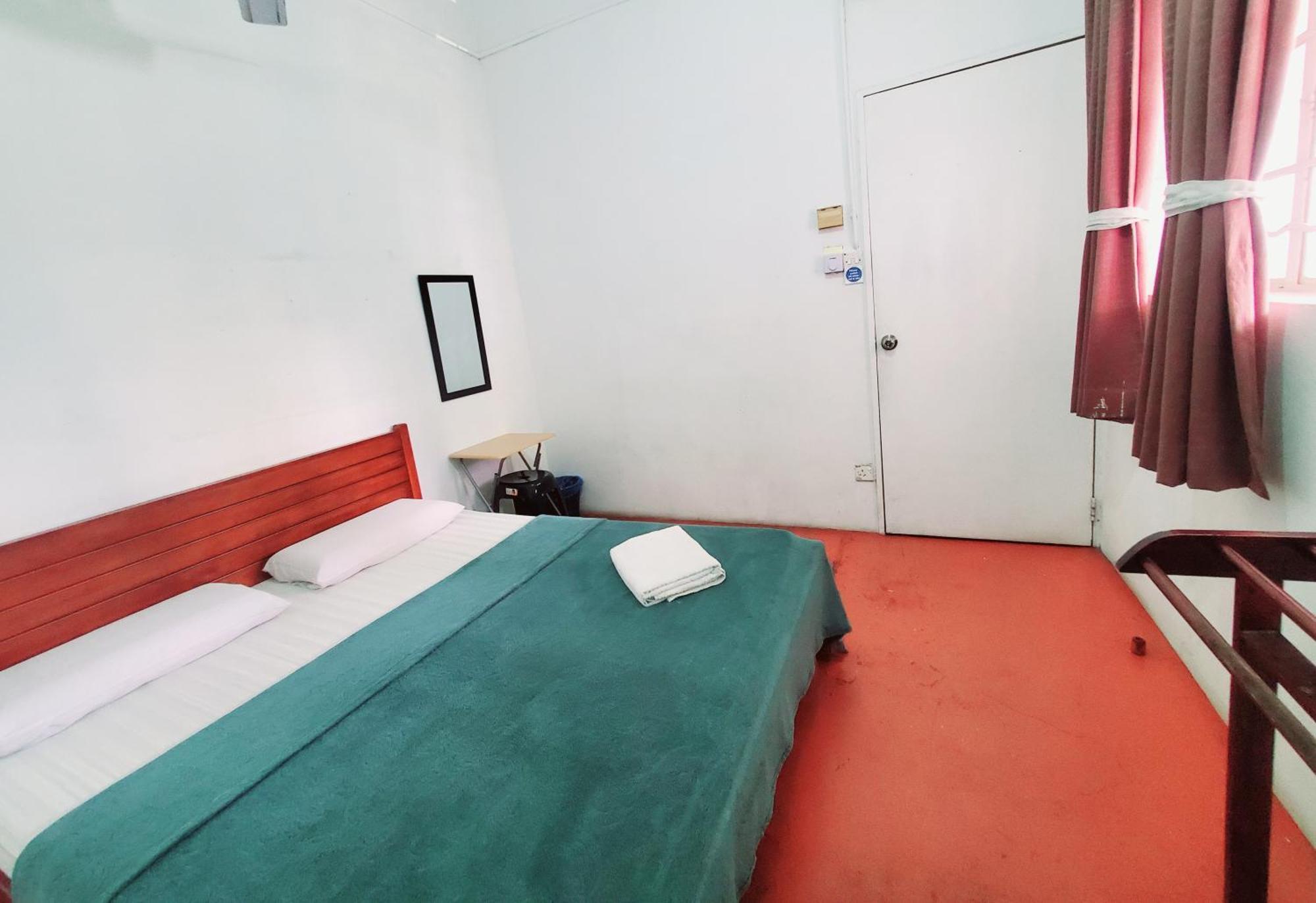 The Jesselton Cabin Sdn Bhd Кота Кинабалу Екстериор снимка
