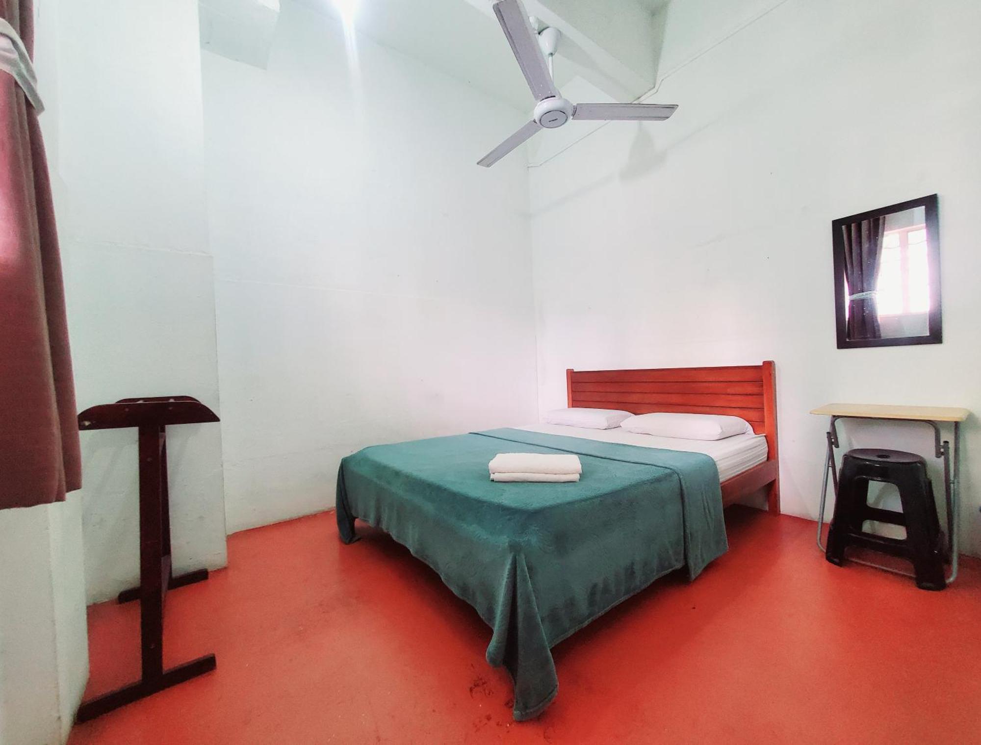 The Jesselton Cabin Sdn Bhd Кота Кинабалу Екстериор снимка