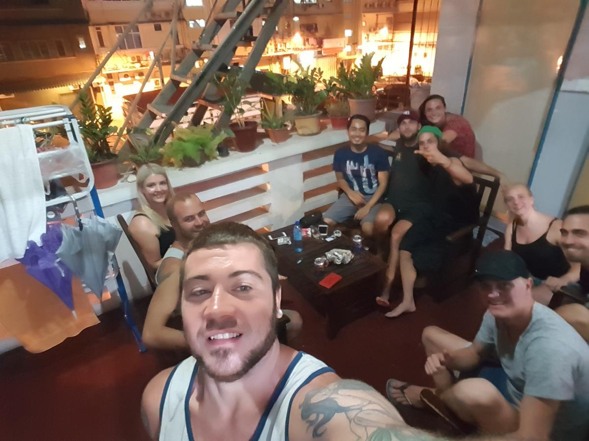 The Jesselton Cabin Sdn Bhd Кота Кинабалу Екстериор снимка