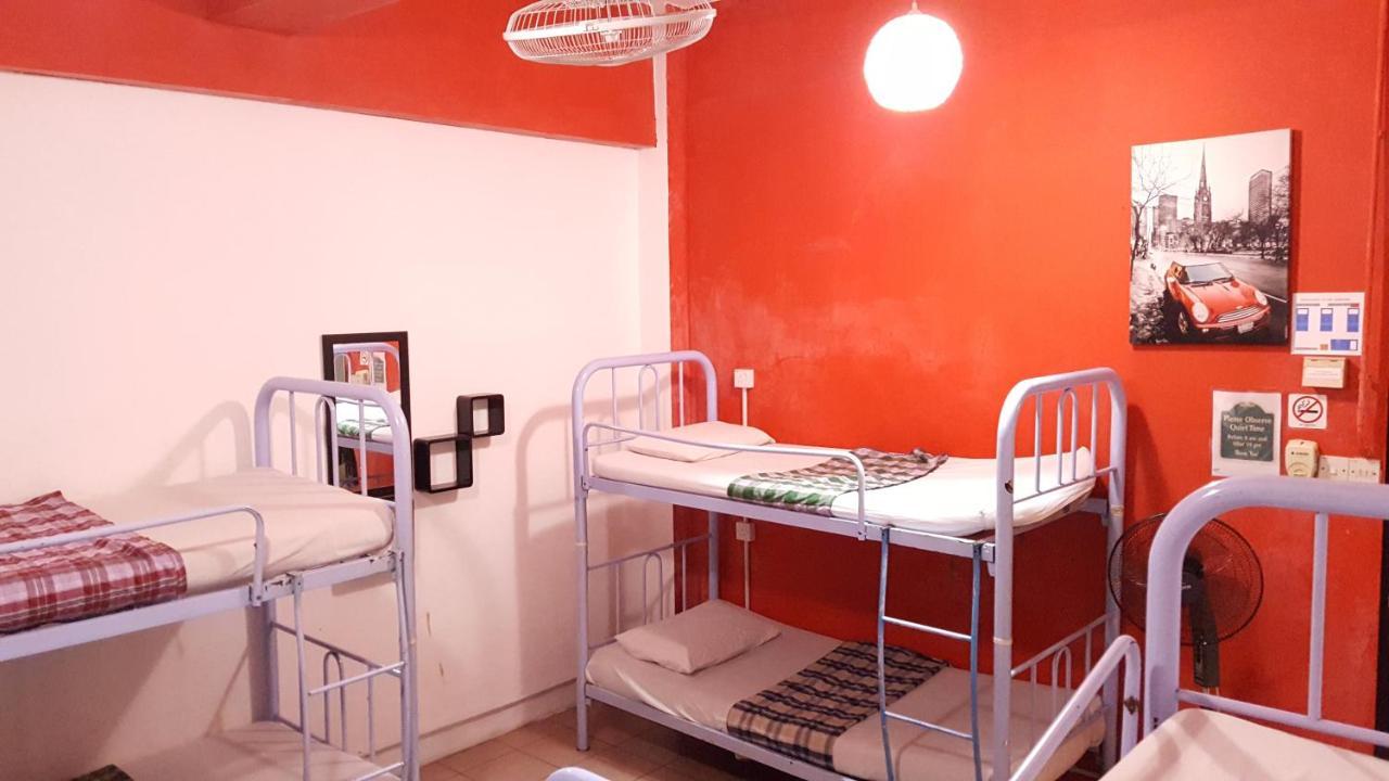 The Jesselton Cabin Sdn Bhd Кота Кинабалу Екстериор снимка